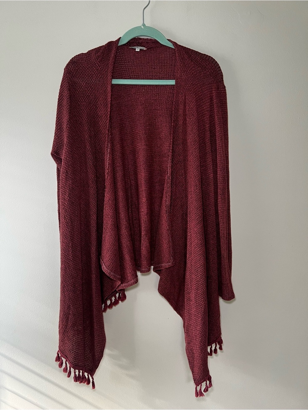 Charlotte Russe Burgundy Open-Front Knit Shawl with Tassel Trim